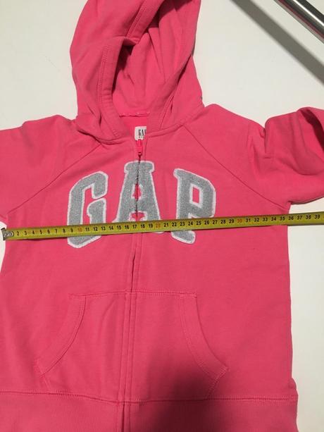 Mikinka, gap,122