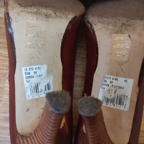 Kožené lodičky shellys london, 39