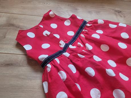 Krásne bodkované šaty, f&f,86