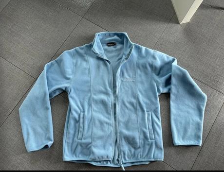 Bledomodrá flisova mikina, l