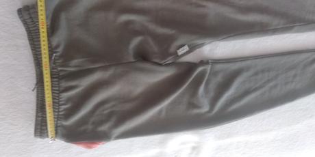 6ks detské tepláky č.158, 158