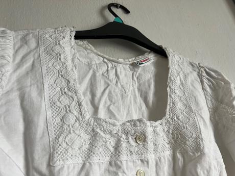 Krasna vintage bluzka tunika zdobena bohato cipkou, l