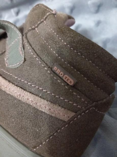 Dievcenske celorocne nepremokave topanky protetika, protetika,32