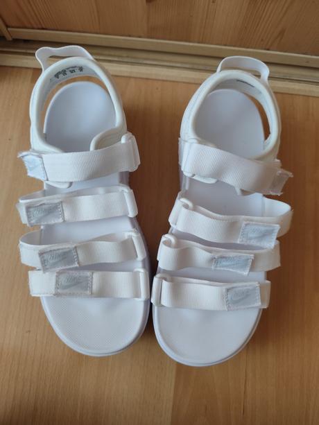 Biele sandále na platforme, nike,36