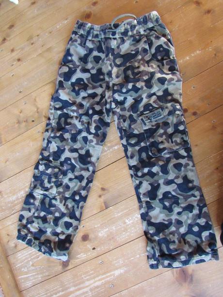 Podšité maskáčové gate, 140