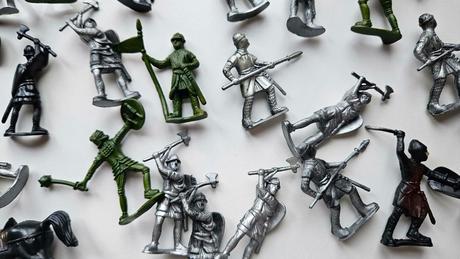 Vojaci figúrky na hranie, 32 ks, 