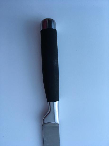 Stojan s piatimi nožmi ako nové, 