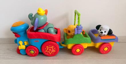 Fisher-price vláčik so zvieratkami,
