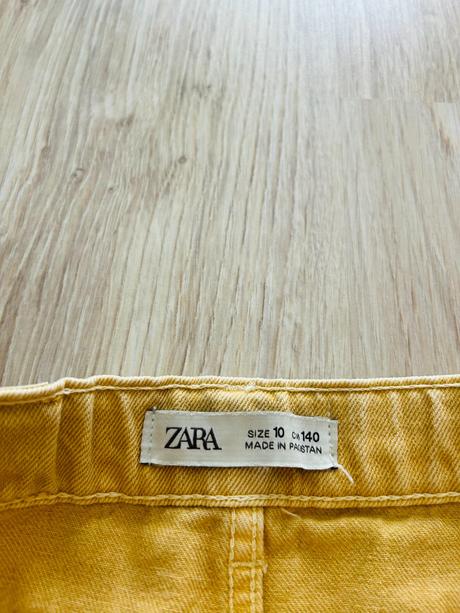 Skvelá džínsová midi sukňa značky zara, zara,140