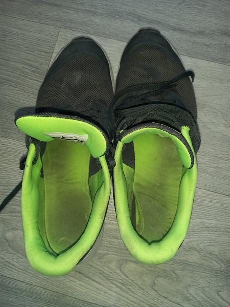 Bežecké tenisky, nike,38