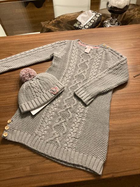 Lulurain dlhy vrkocikovy sveter top stav, 128