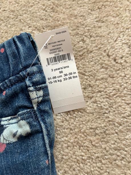 Krásne rifle gap disney, veľkosť 98 (3r), gap,98