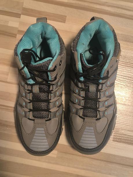 Topánky na túry, 32