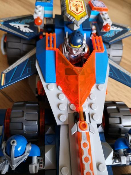 Lego nexo knights 70312 a 70315, 