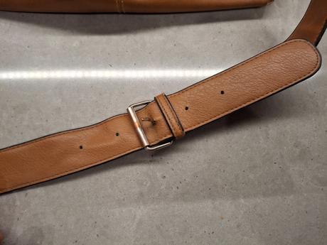 Darujem kabelku, f&f