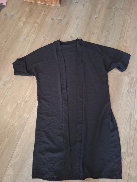 Cierny prehoz/cardigan,