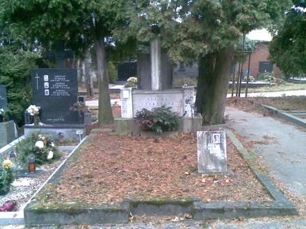 Predaj dvojhrobu v brne na ústrednom cintoríne, 