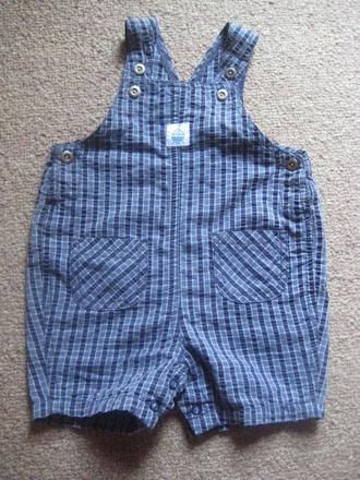 Kraťasky na traky, mothercare,68