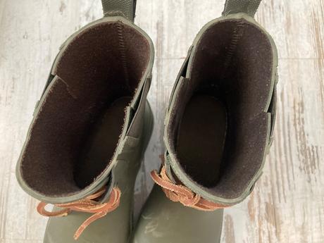 Gumáky bisgaard, 36