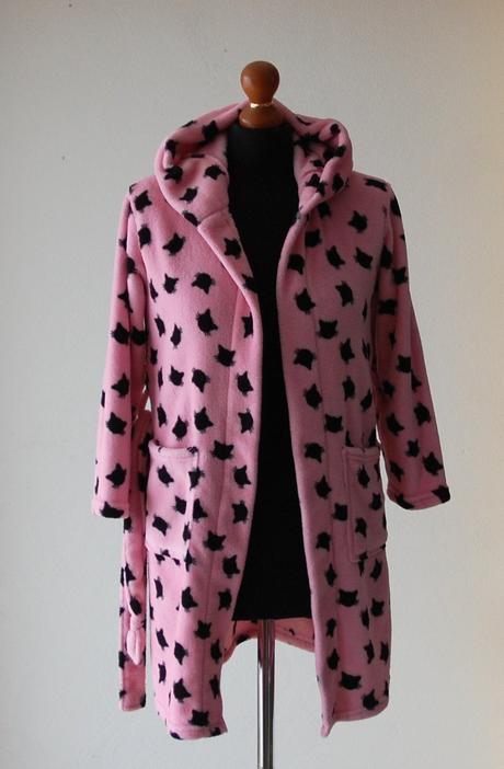 Krásny dievčenský župan s mačičkami, sinsay,134