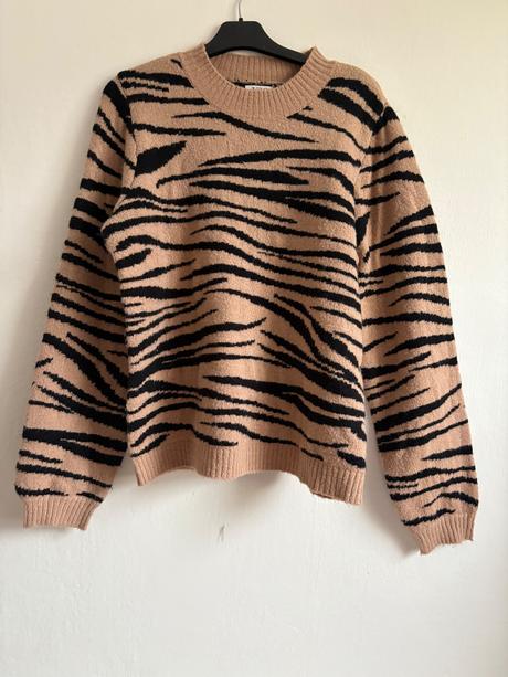 Sveter - zebra, l