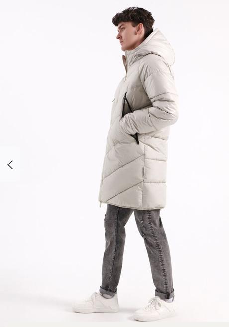 Teplá bunda uni, house,m