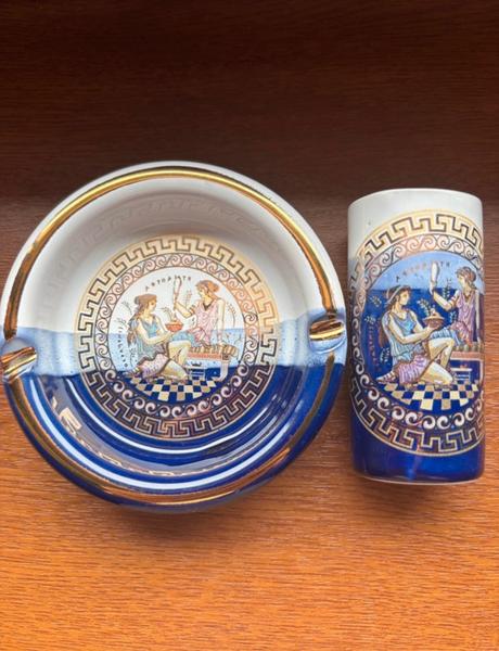 Keramický set popolník a držiak na zapalovač, 