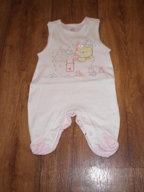 Krásne dupačky s macíkom, mašľou vel. 62 top stav, f&f,62