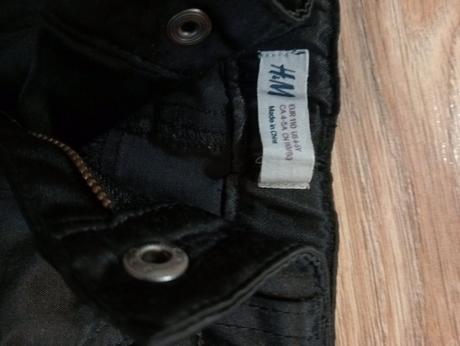 Lesklé nohavice ako nové, h&m,110