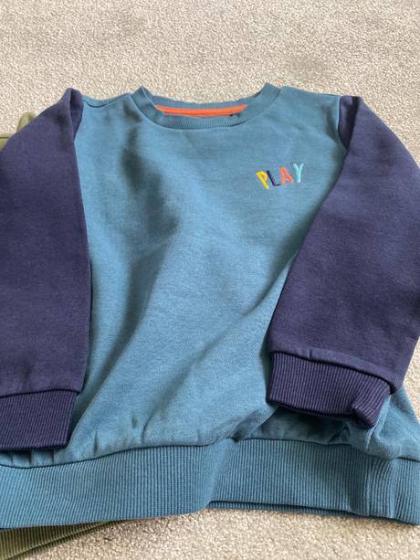 Deštske mikiny, f&f,110