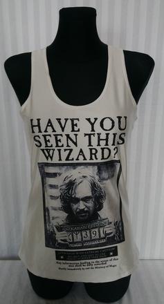 Elastický čiernobiely top s motívom azkaban, s/m, m