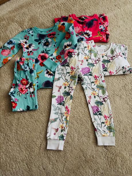 Pyžamká next, 3 kusy, veľkosť 104, next,104