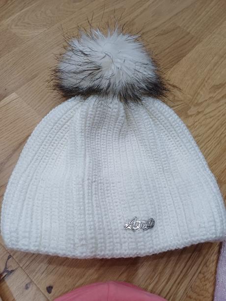 Dievčenské čiapky, 