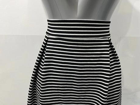 Ackova sukna pruhovana, l