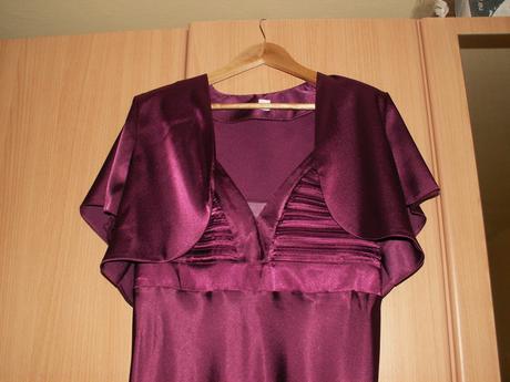 Spoločenské šaty, 46