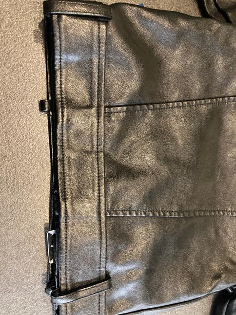 Koženkova bunda svedskej znacky the brand, 80