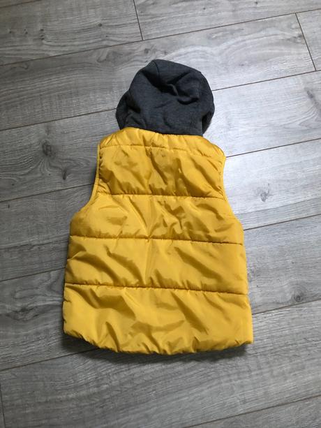 Chlapčenská vesta 104, pepco,104