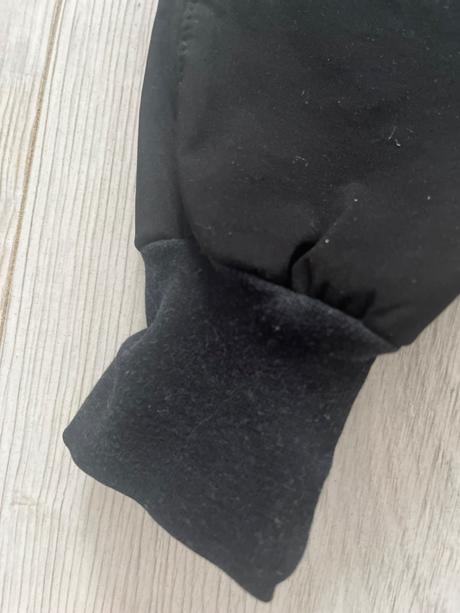 Čierne softshellové nohavice zateplené flisom, 86