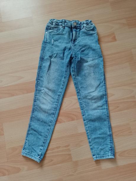 Frajerke ryfliky pre fešáka, 134