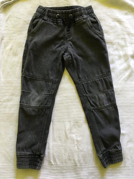 Sivé rifle na gumu, 122