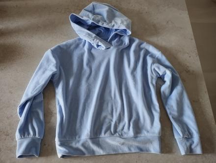 Mäkkučká mikinka, 134