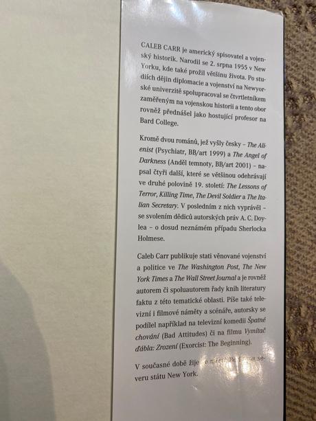 Krásna kniha legenda o brokenu caleb carr,