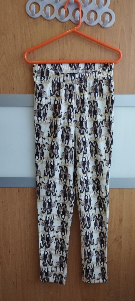 Krásne legíny s motívom koní, bonprix,140