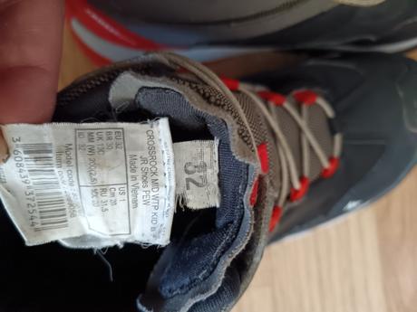 Turistické topanky, 32