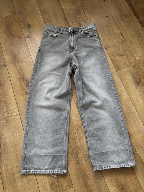 Krásne rifle, bershka,40