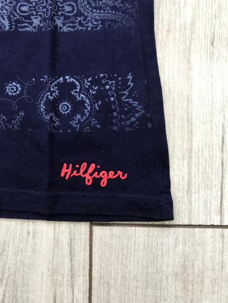 Tricko, tommy hilfiger,110