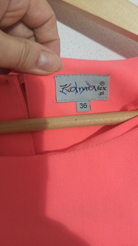 Korálovo ružové šaty, s