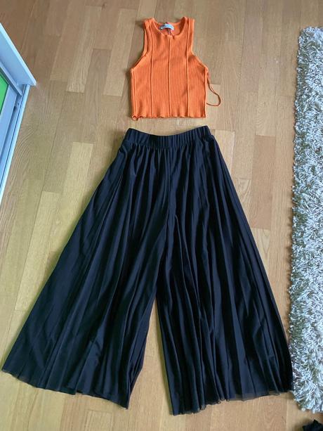 Bershka nohavice a tričko, bershka,s