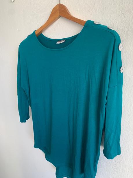 Krásne dámske tričko, s