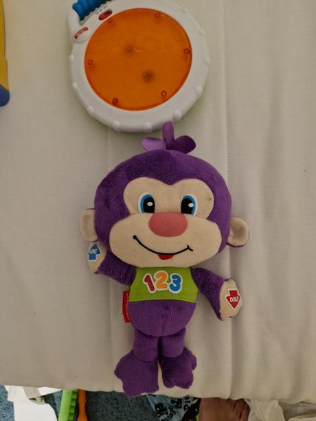 Opička fisher price, 